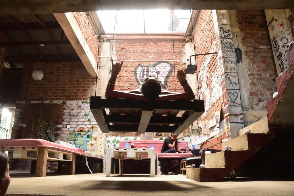 Kandy Walkers Hostel Tennekumbura エクステリア 写真
