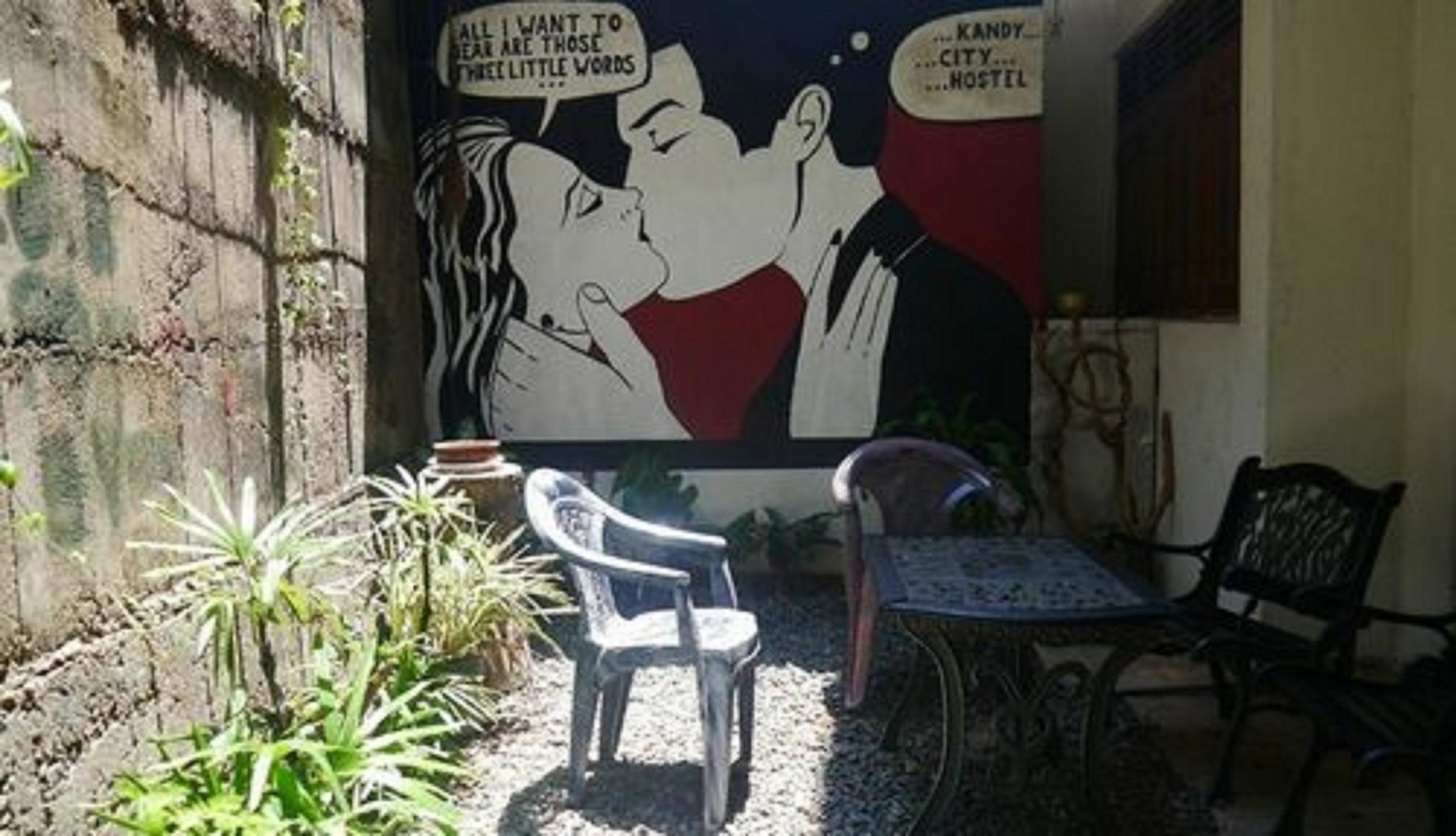Kandy Walkers Hostel Tennekumbura エクステリア 写真