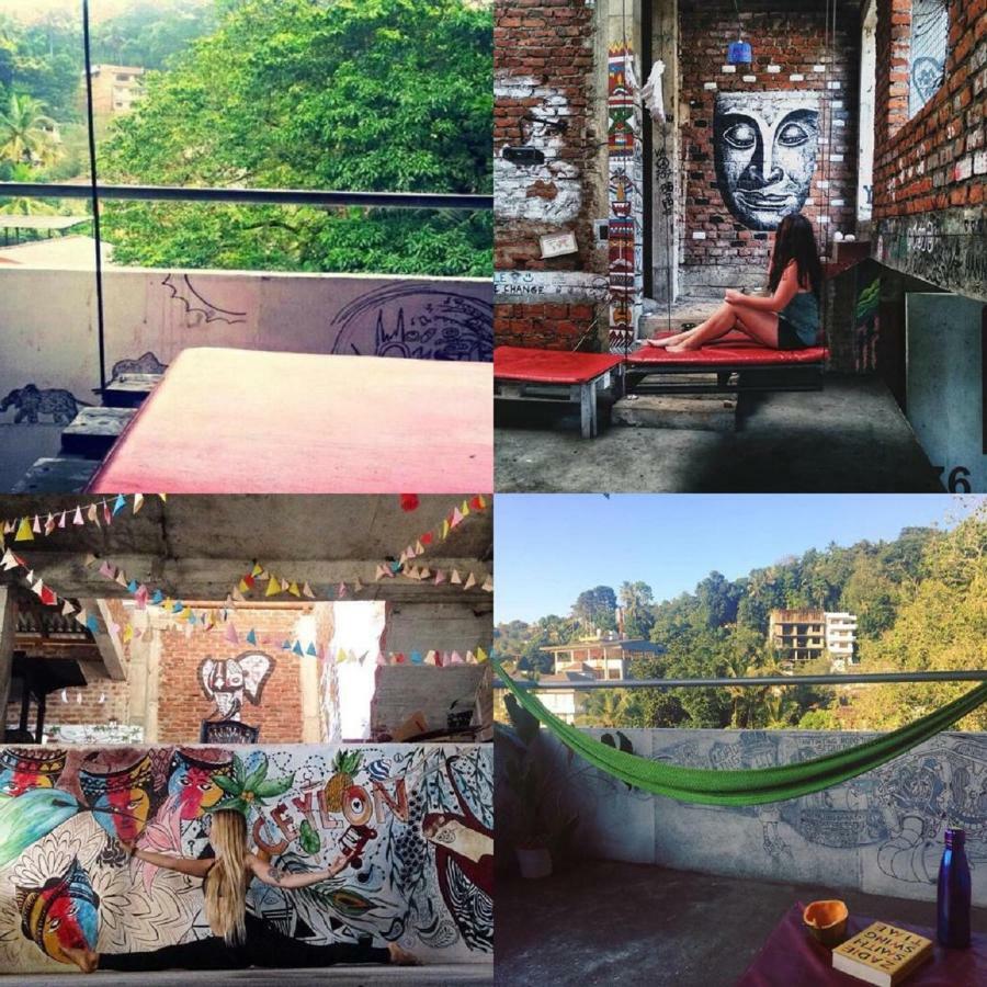 Kandy Walkers Hostel Tennekumbura エクステリア 写真