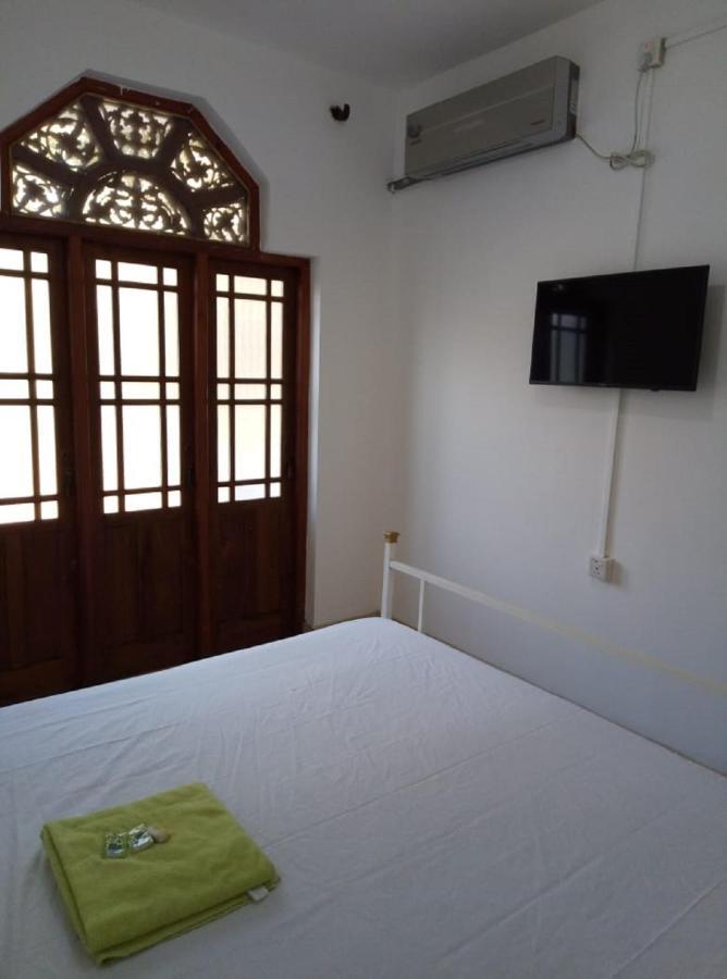 Kandy Walkers Hostel Tennekumbura エクステリア 写真